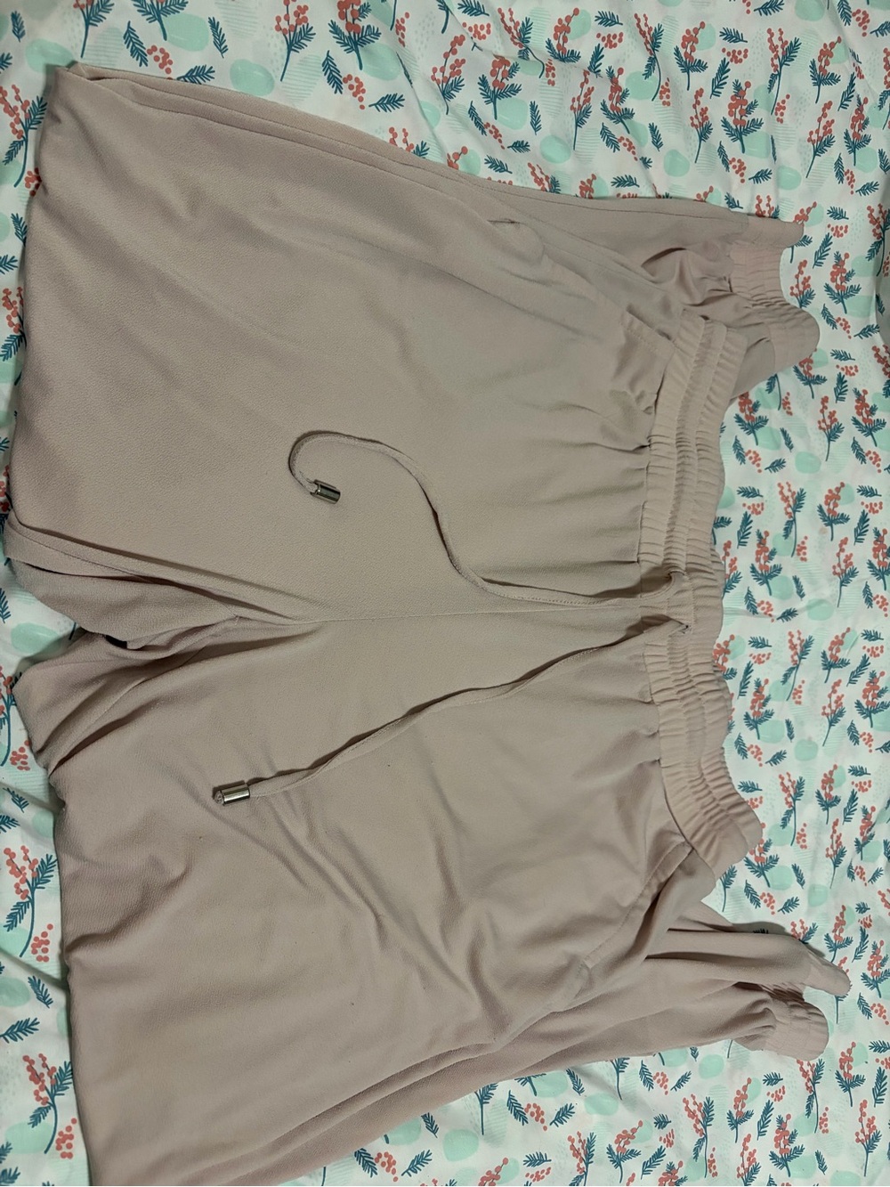 New York & Company Soho Street Dusty Rose Elastic Waist Shorts